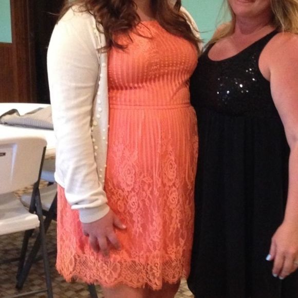 Buckle Peach Lace Dress Large - Picture 9 of 9